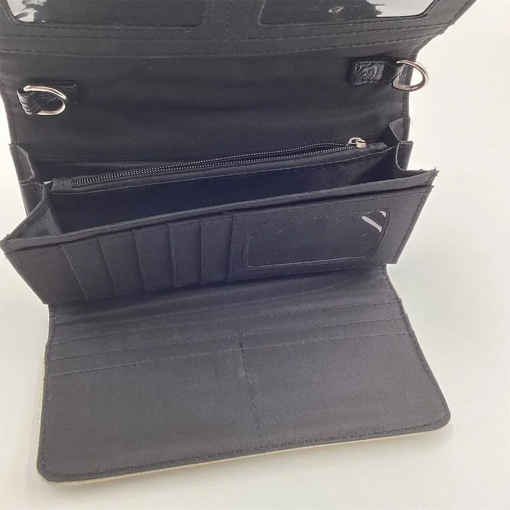 Unbrandred wallet beige